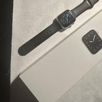 APPLE WATCH SERIE 5 - 40 mm. ALLUMINIUM -