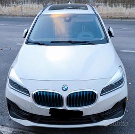 BMW 225xe