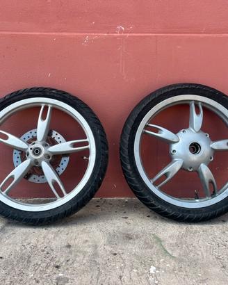 Cerchi scarabeo 50 piaggio