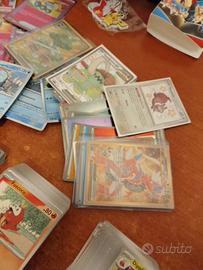 enorme collezione Pokemon 2200 carte 
