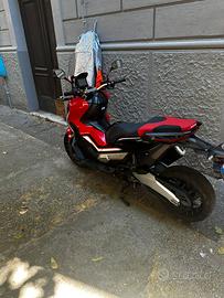 X ADV 750 13k km!! ABS DCT
