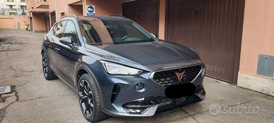 CUPRA FORMENTOR VZ 245CV PHEV — 2024 — 9.800 KM
