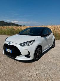 Toyota Yaris 1.5 Hybrid Style (2022) - Bicolore