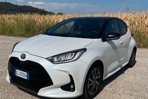 Toyota Yaris 1.5 Hybrid Style (2022) - Bicolore