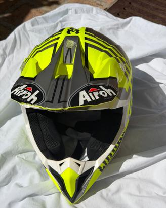 Casco moto Airoh
