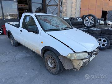 Ricambi Fiat Strada 1.9 JTD 80cv del 2004