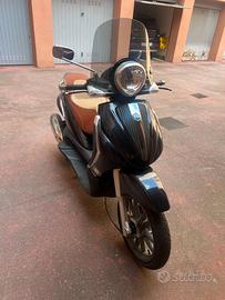 Beverly  125 – 2008, pronto per essere in strada