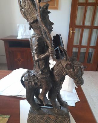 Cavaliere bronzo ife benin Nigeria arte africana