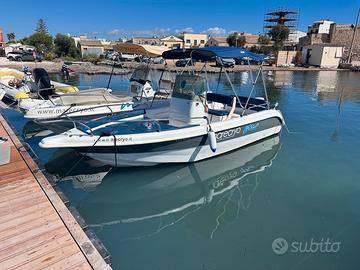 Marino Gabry 5,50 con Suzuki 40 ari
