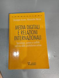 Media digitali e relazioni internazionali