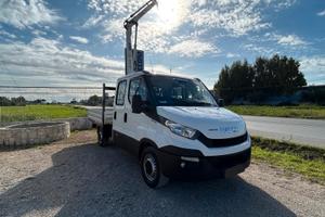 Iveco Daily 35-11 con GRU BONFIGLIOLI