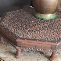 tavolo da te indiano antico