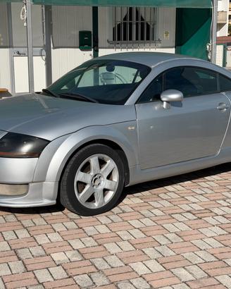 Audi TT Coupé 1.8 T 20V 179 CV cat