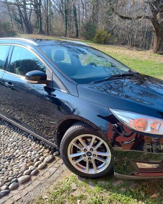 FORD Focus 1.5 TDCi 120CV_ok NEOPATENTATI e GANCIO