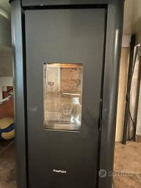 Stufa pellet freepoint