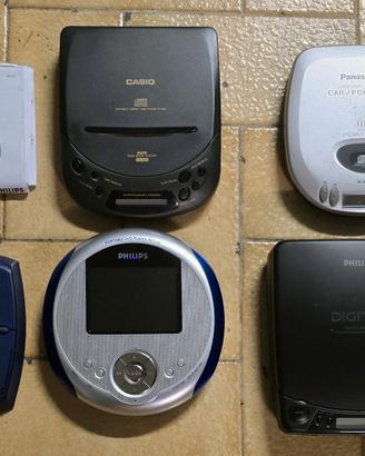 3 CD Player+1 DVD Player portatili non funzionanti