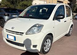 DAIHATSU SIRION 1.0 KW 50,00 CLIMA RADIO