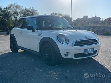 Mini Copper One 2010 1.4 75cv
