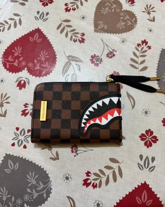 Portafoglio sprayground