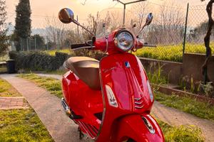 Piaggio Vespa 125 Primavera
