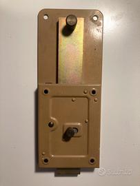 Serratura ferroglietto