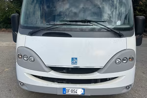 054 motorhome knaus su linee del 2006 in saldo