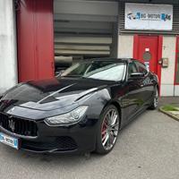Maserati Ghibli V6 S Q4 tetto