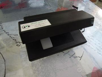 Rilevatore di Banconote false - Sitrade Italia