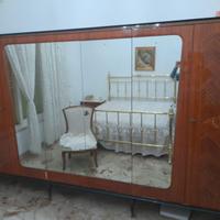 Stanza da letto anni 60?