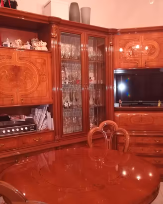 MOBILI SALA DA PRANZO