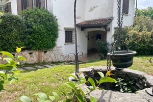 Villa di 203 m² con 5 locali e posto auto a Illasi