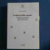 La danza dello squalo, Tamisari