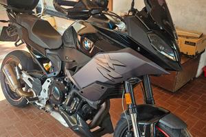 BMW F900 XR