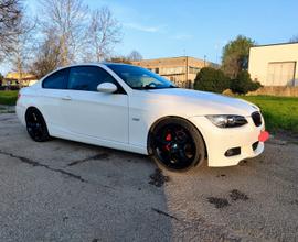 BMW Serie 3 320I e92