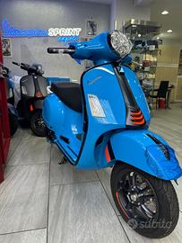 Piaggio Vespa 300 GTS hpe 310 super sport pronta c