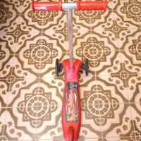 Monopattino Cars