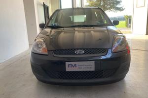 Ford Fiesta 1.4 TDCi 5p. Ghia per neopatentati