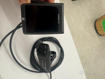 Bosch Smart Display Kiox 300 e comando brc 3600