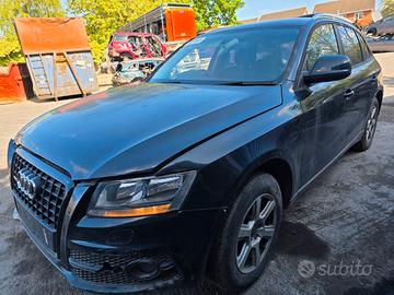 Ricambi USATI AUDI Q5 2009 2.0 TDI 4X4 MANUALE