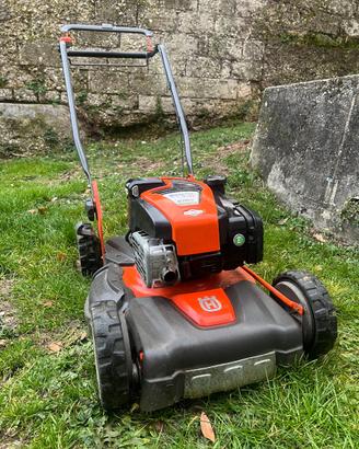 Tagliaerba Husqvarna mulching