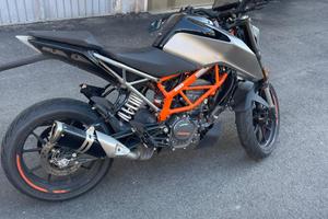 Ktm duke 125 - 2024