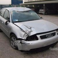 VEICOLO PER PEZZI DI RICAMBIO AUDI A3 ANNO 2000 19