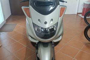 scooter Majesty 250 xp