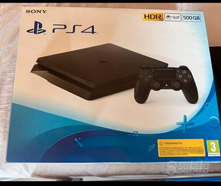 PlayStation 4 Slim 500GB + 2 Controller + 6 Giochi