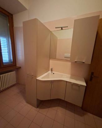 MOBILE BAGNO CON LAVABO