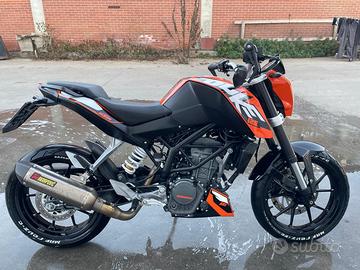 KTM Duke 125