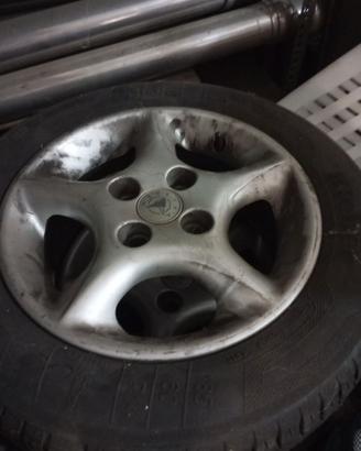 Cerchi e gomme