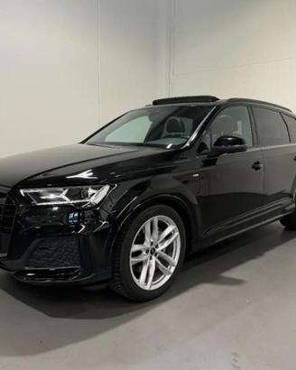 AUDI Q7 50 TDI quattro tiptronic Sport
