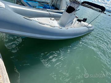 Gommone trimarchi 6.00 in garanzia