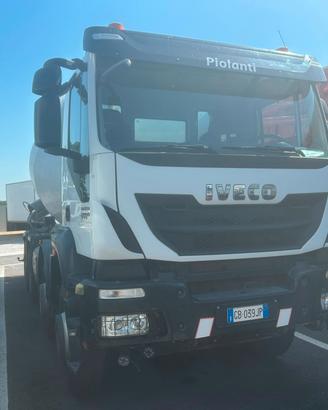 Iveco Trakker 500 Betoniera Cifa